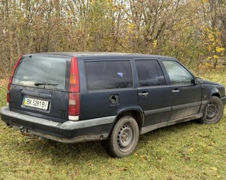 Синий Вольво 850, объемом двигателя 2 л и пробегом 250 тыс. км за 1800 $, фото 4 на Automoto.ua