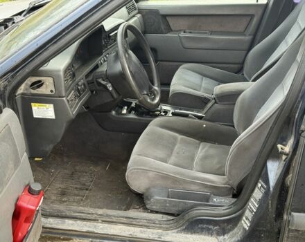 Синий Вольво 850, объемом двигателя 2 л и пробегом 250 тыс. км за 1800 $, фото 7 на Automoto.ua