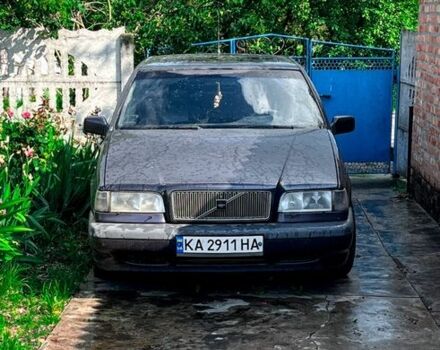 Синий Вольво 850, объемом двигателя 2.32 л и пробегом 598 тыс. км за 2450 $, фото 1 на Automoto.ua