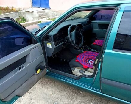 Зеленый Вольво 850, объемом двигателя 2.4 л и пробегом 0 тыс. км за 1700 $, фото 1 на Automoto.ua