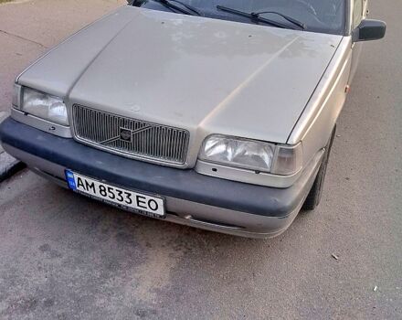 Зеленый Вольво 850, объемом двигателя 2.4 л и пробегом 460 тыс. км за 1600 $, фото 1 на Automoto.ua