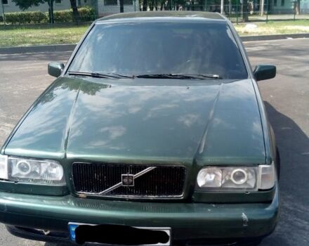 Зелений Вольво 850, об'ємом двигуна 2 л та пробігом 100 тис. км за 3000 $, фото 1 на Automoto.ua