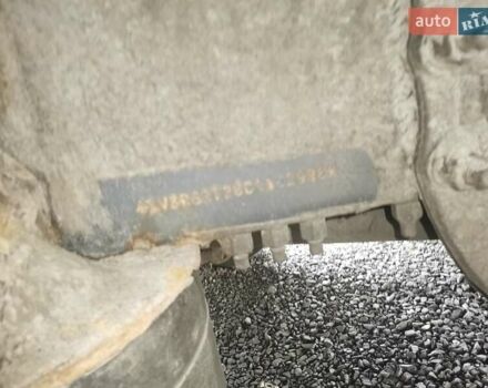 Желтый Вольво 8700, объемом двигателя 7.15 л и пробегом 485 тыс. км за 37074 $, фото 6 на Automoto.ua