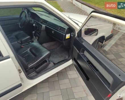 Белый Вольво 940, объемом двигателя 2.3 л и пробегом 398 тыс. км за 3200 $, фото 21 на Automoto.ua