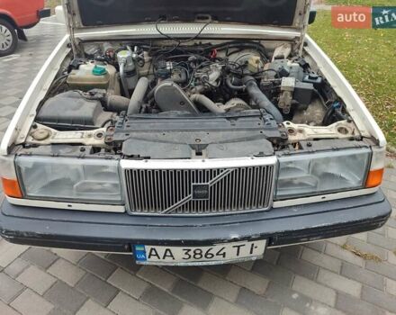 Белый Вольво 940, объемом двигателя 2.3 л и пробегом 398 тыс. км за 3200 $, фото 23 на Automoto.ua