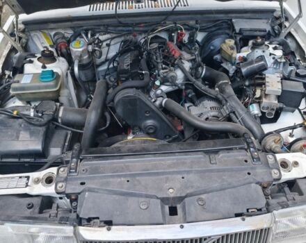 Білий Вольво 940, об'ємом двигуна 2.3 л та пробігом 300 тис. км за 3100 $, фото 8 на Automoto.ua