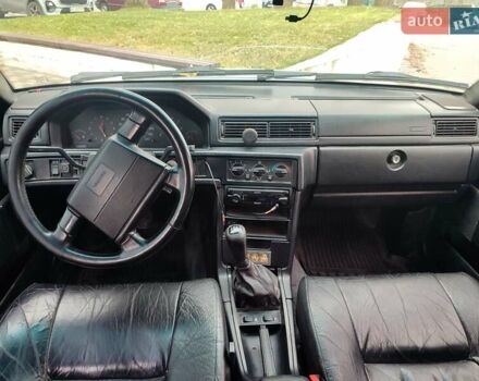 Белый Вольво 940, объемом двигателя 2.3 л и пробегом 398 тыс. км за 3200 $, фото 17 на Automoto.ua