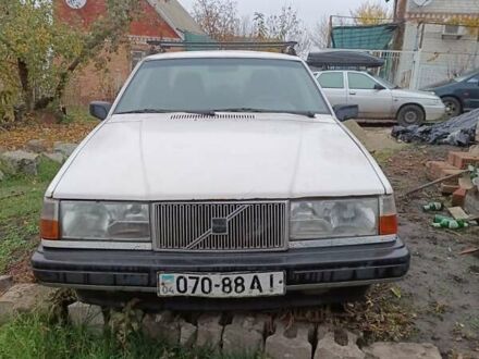 Білий Вольво 940, об'ємом двигуна 2.3 л та пробігом 100 тис. км за 1000 $, фото 1 на Automoto.ua