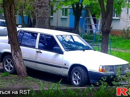 Вольво 940 1992 в Кременчуге на Automoto.ua Вольво 940, объемом двигателя 2.3 л и пробегом 0 тыс. км за 1800 $, фото 1 на Automoto.ua