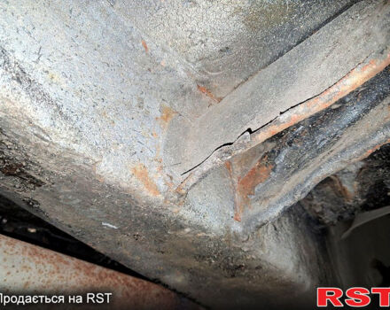 Серый Вольво 940, объемом двигателя 2.3 л и пробегом 350 тыс. км за 1950 $, фото 11 на Automoto.ua