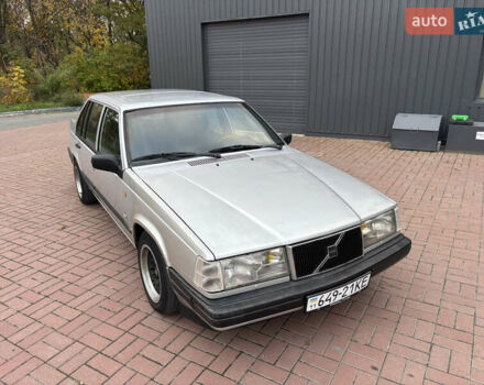 Вольво 940 1992 в Знаменке на Automoto.ua Серый Вольво 940, объемом двигателя 2.3 л и пробегом 168 тыс. км за 1900 $, фото 1 на Automoto.ua