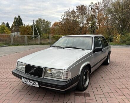 Серый Вольво 940, объемом двигателя 2.3 л и пробегом 168 тыс. км за 1900 $, фото 1 на Automoto.ua