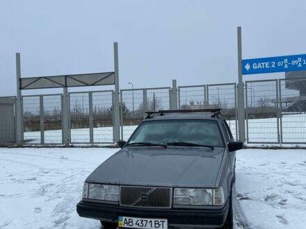 Серый Вольво 940, объемом двигателя 2.3 л и пробегом 315 тыс. км за 3000 $, фото 1 на Automoto.ua