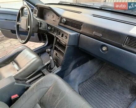 Синій Вольво 940, об'ємом двигуна 2 л та пробігом 360 тис. км за 1500 $, фото 1 на Automoto.ua