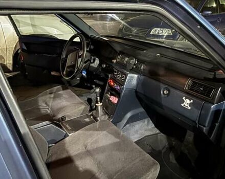 Синий Вольво 940, объемом двигателя 2.3 л и пробегом 250 тыс. км за 1600 $, фото 4 на Automoto.ua