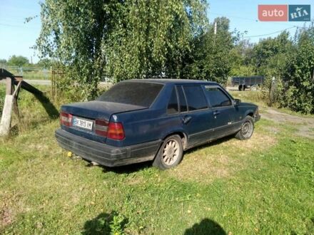 Синий Вольво 940, объемом двигателя 2.5 л и пробегом 500 тыс. км за 1500 $, фото 1 на Automoto.ua