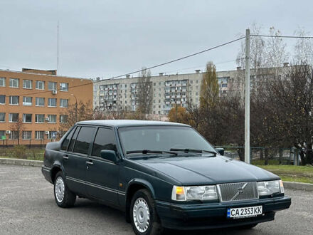 Зеленый Вольво 940, объемом двигателя 2.3 л и пробегом 570 тыс. км за 1800 $, фото 1 на Automoto.ua