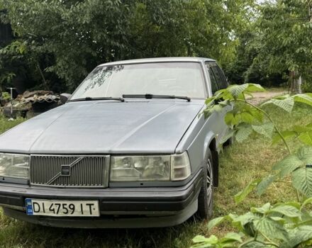 Серый Вольво 944, объемом двигателя 2.3 л и пробегом 350 тыс. км за 1600 $, фото 1 на Automoto.ua