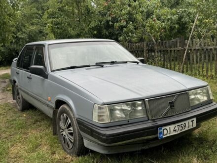 Вольво 944 1994 у Вінниці на Automoto.ua Сірий Вольво 944, об'ємом двигуна 2.3 л та пробігом 350 тис. км за 1600 $, фото 1 на Automoto.ua