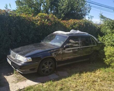 Черный Вольво 960, объемом двигателя 2.9 л и пробегом 346 тыс. км за 1600 $, фото 1 на Automoto.ua