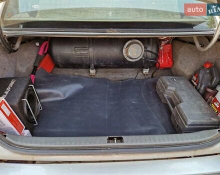 Серый Вольво 960, объемом двигателя 2.92 л и пробегом 370 тыс. км за 2900 $, фото 17 на Automoto.ua