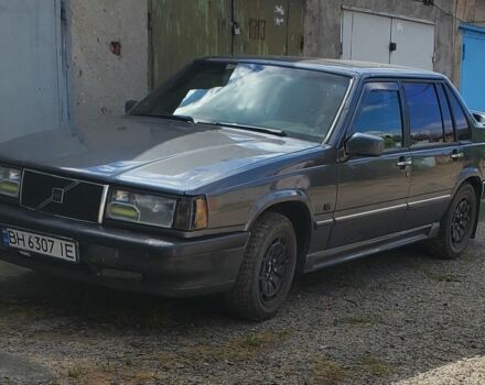 Серый Вольво 960, объемом двигателя 2.9 л и пробегом 450 тыс. км за 1918 $, фото 1 на Automoto.ua