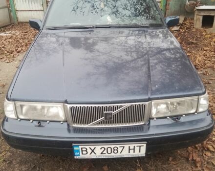 Синий Вольво 960, объемом двигателя 2.5 л и пробегом 1 тыс. км за 1500 $, фото 1 на Automoto.ua
