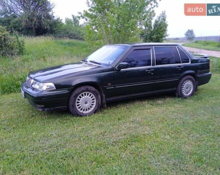 Зеленый Вольво 960, объемом двигателя 2.9 л и пробегом 370 тыс. км за 3100 $, фото 3 на Automoto.ua