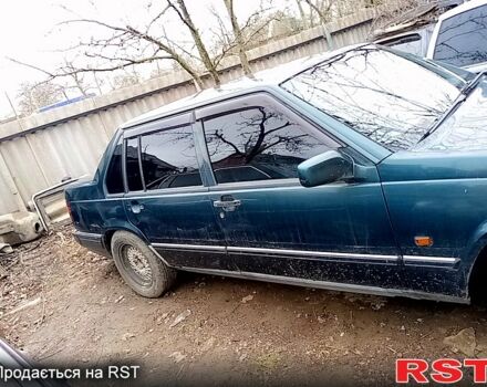 Зелений Вольво 960, об'ємом двигуна 2.9 л та пробігом 300 тис. км за 1400 $, фото 1 на Automoto.ua
