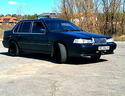 Вольво 960 1995 у Миколаєві на Automoto.ua Зелений Вольво 960, об'ємом двигуна 3 л та пробігом 277 тис. км за 1700 $, фото 1 на Automoto.ua