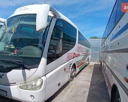 Белый Вольво Б12, объемом двигателя 12.13 л и пробегом 402 тыс. км за 39000 $, фото 1 на Automoto.ua