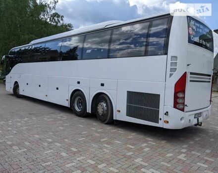 Белый Вольво Б12, объемом двигателя 12.1 л и пробегом 100 тыс. км за 76000 $, фото 2 на Automoto.ua
