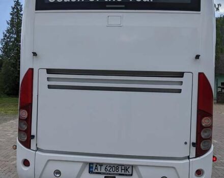 Белый Вольво Б12, объемом двигателя 12.1 л и пробегом 100 тыс. км за 76000 $, фото 3 на Automoto.ua