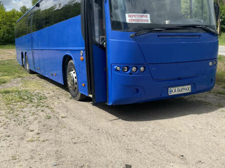 Вольво Б12 2003 у Кременчуге на Automoto.ua Синій Вольво Б12, об'ємом двигуна 12 л та пробігом 383 тис. км за 24000 $, фото 1 на Automoto.ua
