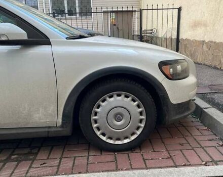 Белый Вольво Ц30, объемом двигателя 1.98 л и пробегом 196 тыс. км за 7600 $, фото 62 на Automoto.ua