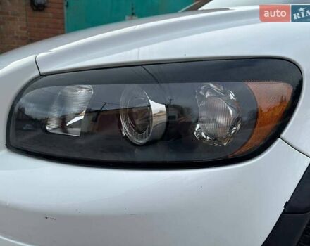 Белый Вольво Ц30, объемом двигателя 1.98 л и пробегом 196 тыс. км за 7600 $, фото 16 на Automoto.ua