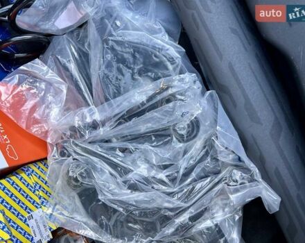 Белый Вольво Ц30, объемом двигателя 1.56 л и пробегом 272 тыс. км за 9292 $, фото 85 на Automoto.ua
