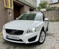 Белый Вольво Ц30, объемом двигателя 1.56 л и пробегом 276 тыс. км за 8995 $, фото 5 на Automoto.ua