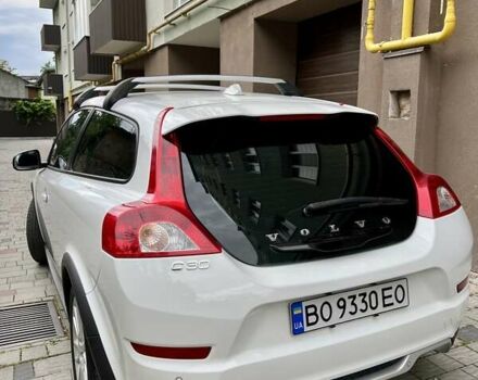 Белый Вольво Ц30, объемом двигателя 1.56 л и пробегом 272 тыс. км за 9292 $, фото 10 на Automoto.ua