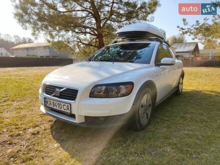 Білий Вольво C30, об'ємом двигуна 1.56 л та пробігом 300 тис. км за 5900 $, фото 1 на Automoto.ua
