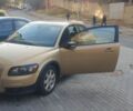 Бежевый Вольво Ц30, объемом двигателя 2.4 л и пробегом 279 тыс. км за 7300 $, фото 1 на Automoto.ua
