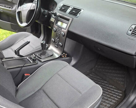 Черный Вольво Ц30, объемом двигателя 1.6 л и пробегом 286 тыс. км за 5200 $, фото 14 на Automoto.ua