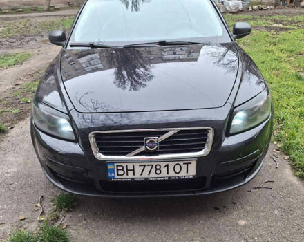 Черный Вольво Ц30, объемом двигателя 1.6 л и пробегом 286 тыс. км за 5200 $, фото 1 на Automoto.ua