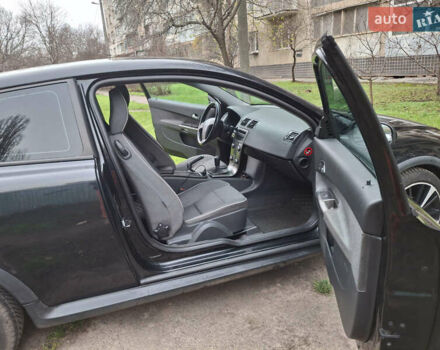 Черный Вольво Ц30, объемом двигателя 1.6 л и пробегом 286 тыс. км за 5200 $, фото 12 на Automoto.ua