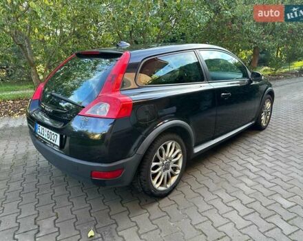 Вольво Ц30 2007 в Киеве на Automoto.ua Черный Вольво Ц30, объемом двигателя 1.6 л и пробегом 270 тыс. км за 5999 $, фото 4 на Automoto.ua