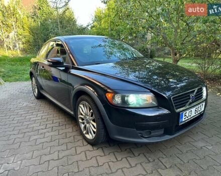 Вольво Ц30 2007 в Киеве на Automoto.ua Черный Вольво Ц30, объемом двигателя 1.6 л и пробегом 270 тыс. км за 5999 $, фото 5 на Automoto.ua