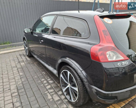 Черный Вольво Ц30, объемом двигателя 1.6 л и пробегом 286 тыс. км за 5200 $, фото 8 на Automoto.ua