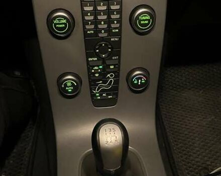 Черный Вольво Ц30, объемом двигателя 1.56 л и пробегом 455 тыс. км за 6500 $, фото 10 на Automoto.ua