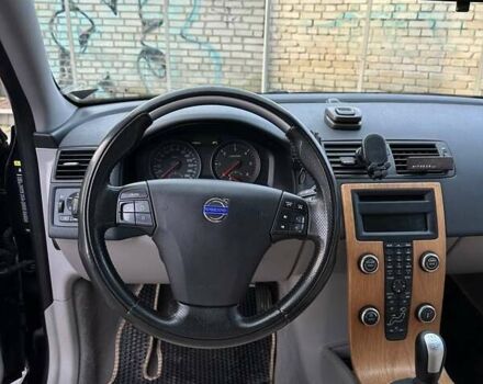 Черный Вольво Ц30, объемом двигателя 1.6 л и пробегом 258 тыс. км за 6500 $, фото 7 на Automoto.ua