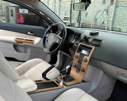 Черный Вольво Ц30, объемом двигателя 1.6 л и пробегом 258 тыс. км за 6500 $, фото 3 на Automoto.ua